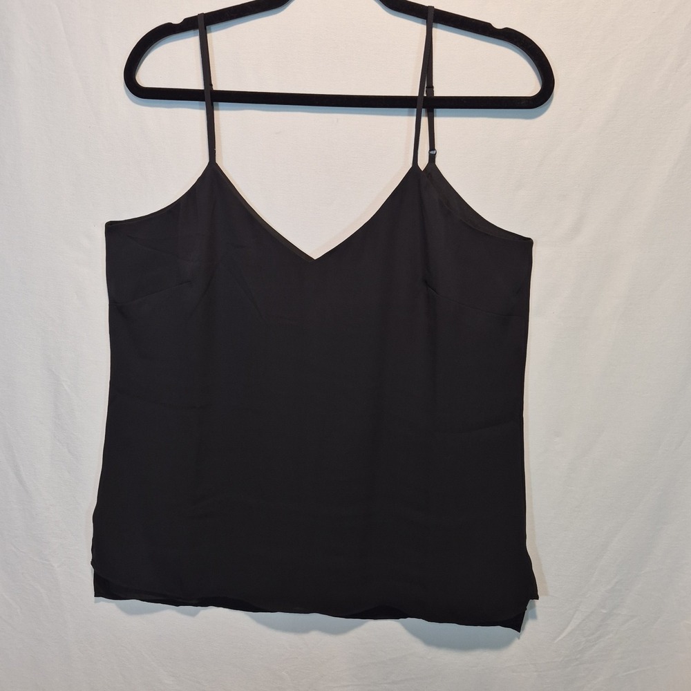 White House Black Market Md Cami Quiet Luxury Clean Girl Normcore Minimalist
